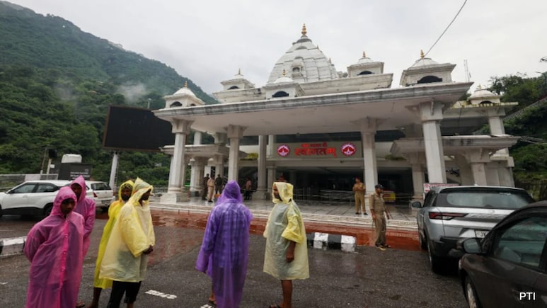 Why Was Vaishno Devi Pilgrimage Not Stopped, Asks Omar Abdullah After 34 Die In Landslide Why Was Vaishno Devi Pilgrimage Not Stopped, Asks Omar Abdullah After 34 Die In Landslide