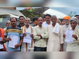 Moong Kharidi Ghotala: एमपी में किसानों की जमीन पर फर्जी सिकमीनामा, करोड़ों का मूंग घोटाला उजागर; PMO भेजी शिकायत Moong Kharidi Ghotala: एमपी में किसानों की जमीन पर फर्जी सिकमीनामा, करोड़ों का मूंग घोटाला उजागर; PMO भेजी शिकायत