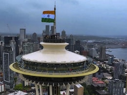 स्वतंत्रता दिवस पर ऐतिहासिक पल, पहली बार अमेरिका के स्पेस नीडल पर गर्व से फहरा तिरंगा... स्वतंत्रता दिवस पर ऐतिहासिक पल, पहली बार अमेरिका के स्पेस नीडल पर गर्व से फहरा तिरंगा...