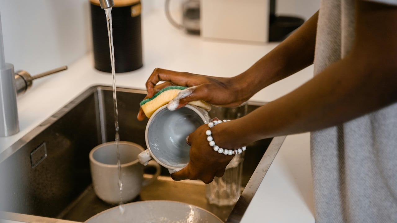 A geyser can provide relief in winter by providing warm water to clean the dishes