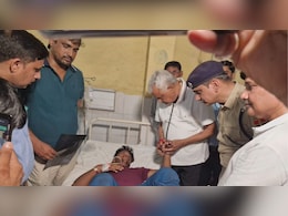 डॉक्टर के रूप में दिखे मंत्री किरोड़ी लाल मीणा, जिला अस्पताल में घायलों का आला लगाकर किया चेकअप डॉक्टर के रूप में दिखे मंत्री किरोड़ी लाल मीणा, जिला अस्पताल में घायलों का आला लगाकर किया चेकअप