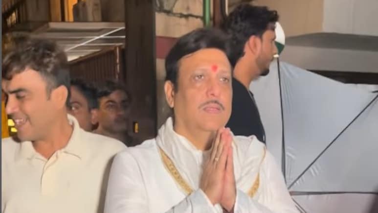 गोविंदा और सुनीता आहूजा ने किया गणपति विसर्जन, बेटे संग डांस करते दिखे हीरो नंबर वन