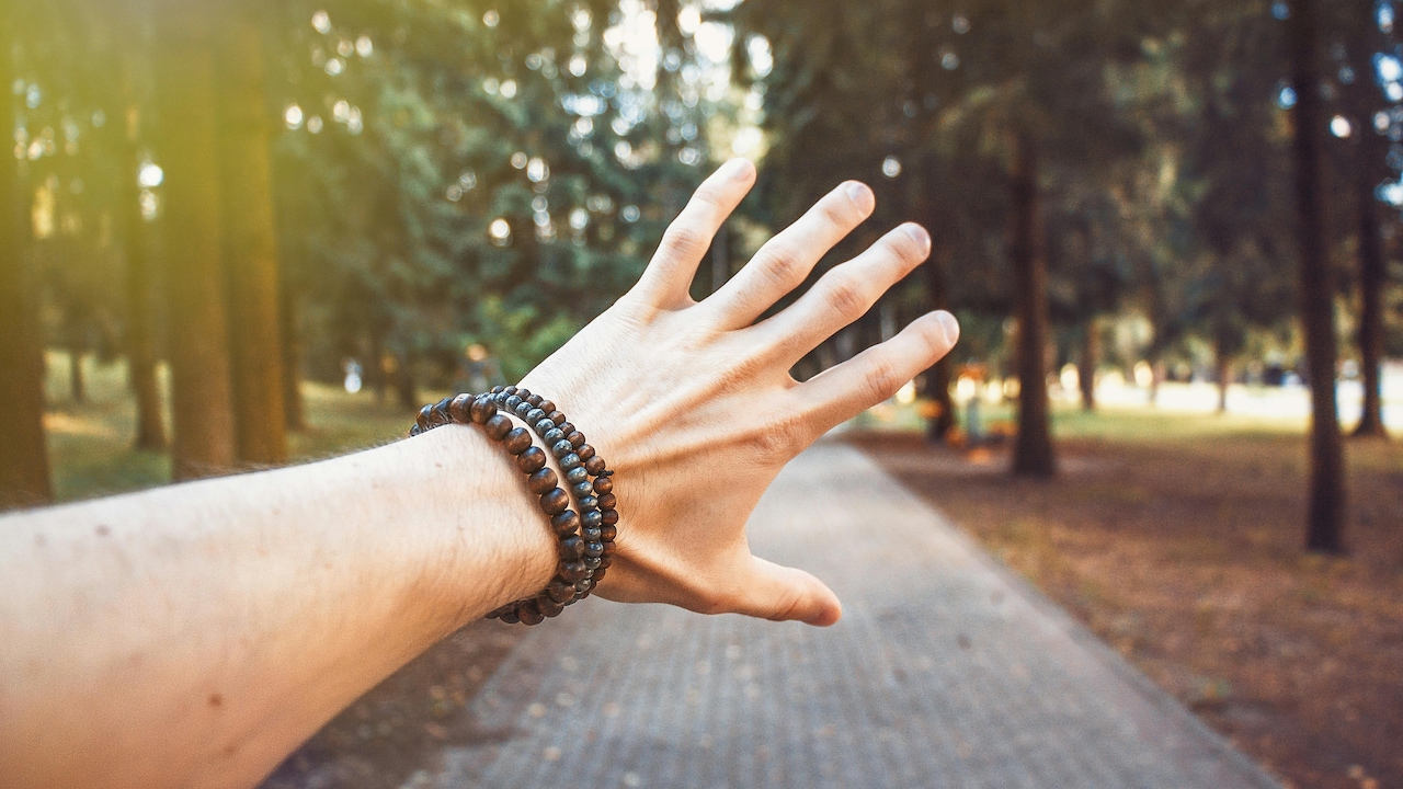 Charm Bracelets For Women: Why Is It 2025's Must-Have Accessory Trend