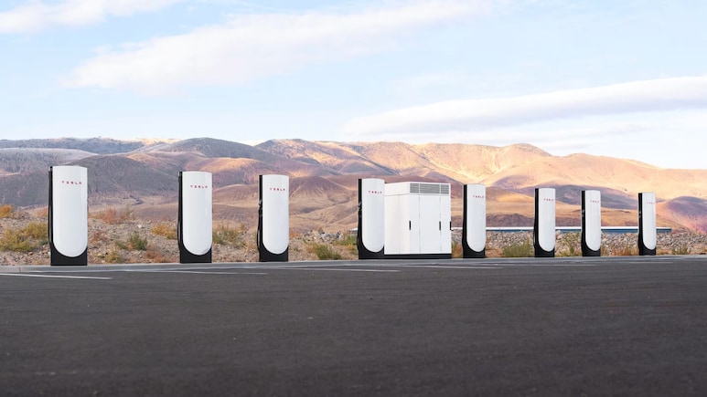Tesla To Launch India's First Supercharger In Mumbai On August 4; Details Inside Tesla To Launch India's First Supercharger In Mumbai On August 4; Details Inside