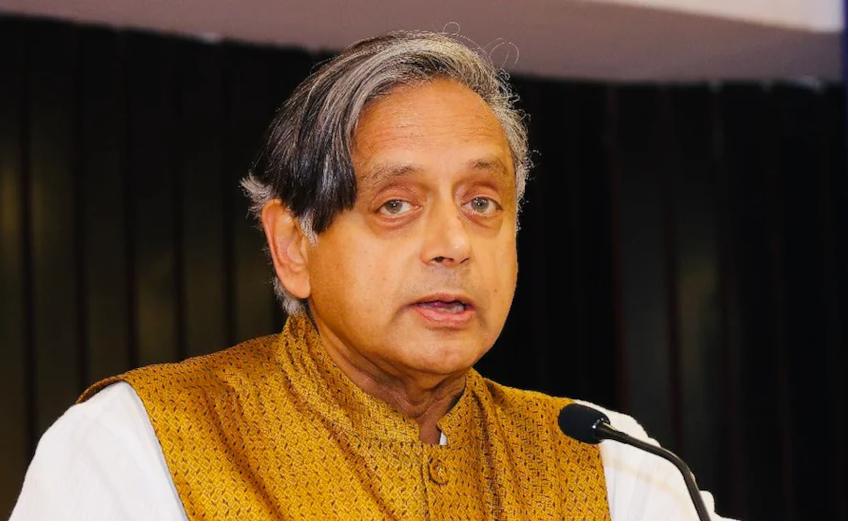 "Don't Take Risk": Shashi Tharoor As Brain-Eating Amoeba Cases Rise In Kerala