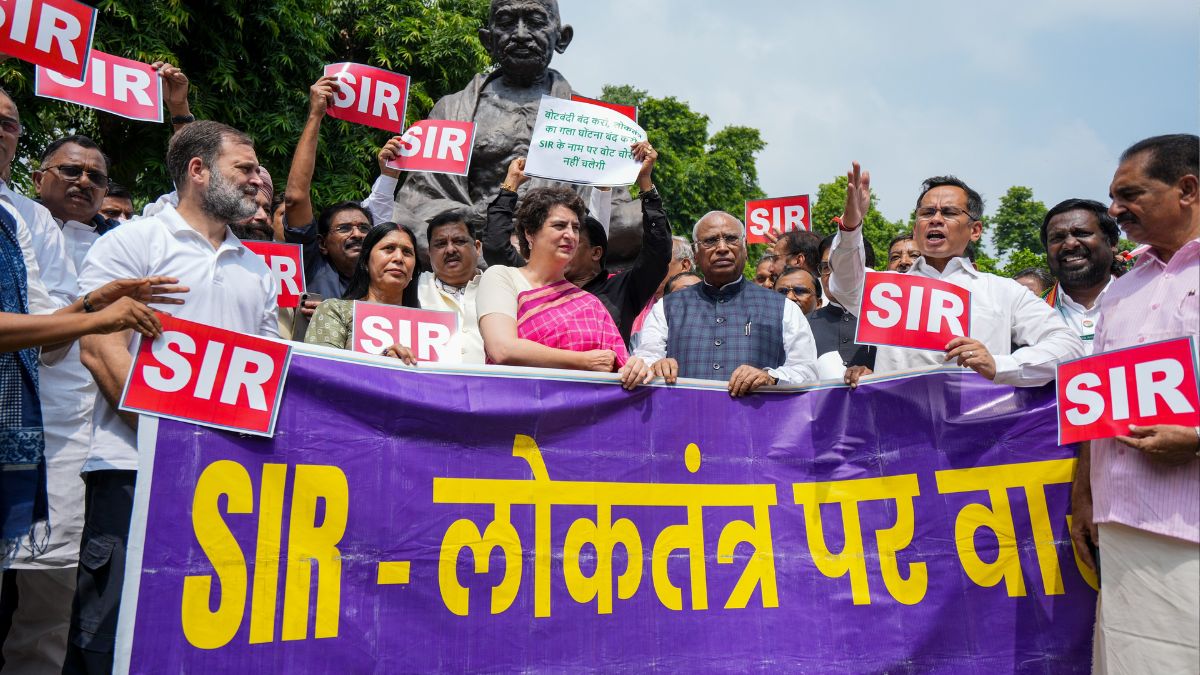 वोट चोरी के मुद्दे पर राहुल की अगुवाई में इंडिया ब्‍लॉक का मेगा मार्च! अनुमति न मांगी, न मिली