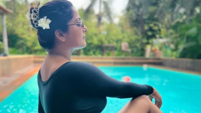 हिट रहा डेब्यू, दो साल में साइन की 25 फिल्में, बीजेपी नेता के साथ ब्लॉकबस्टर फिल्म दे चुकी है ये एक्ट्रेस