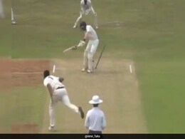 2 गेंदों में 2 विकेट, उमरान मलिक ने रफ्तार से बरपाया कहर, लहराती हुई गेंद पर बल्लेबाज ऐसे खा गया गच्चा 2 गेंदों में 2 विकेट, उमरान मलिक ने रफ्तार से बरपाया कहर, लहराती हुई गेंद पर बल्लेबाज ऐसे खा गया गच्चा