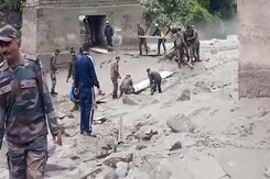 Uttarakhand Flash Flood: 190 Evacuated Amid Rescue Operations Uttarakhand Flash Flood: 190 Evacuated Amid Rescue Operations