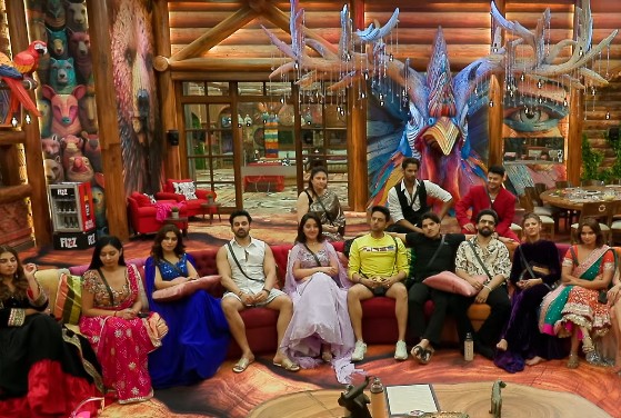 Bigg Boss 19: पहले ही दिन घर में अंडे को लेकर हुआ बवाल, देर रात एक-दूसरे से भीड़ गए ये एक कंटेस्टेंट