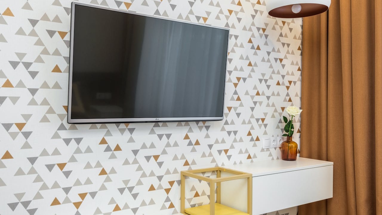 Hisense UX ULED RGB-MiniLED Series India Launch Price Features