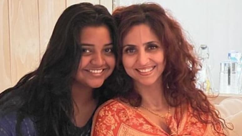 Why Gautami Kapoor Wanting To Gift Sex Toy To Her Daughter At 16 Has Desi Internet In Shock Why Gautami Kapoor Wanting To Gift Sex Toy To Her Daughter At 16 Has Desi Internet In Shock