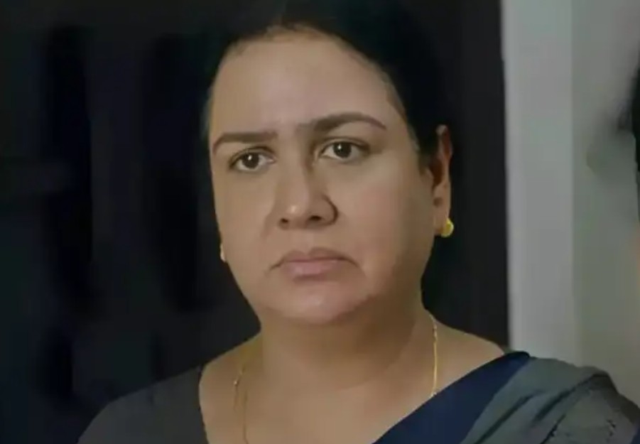 शाहरुख खान के नेशनल अवॉर्ड पर उठे सवाल, एक्ट्रेस बोली यह कोई पेंशन नहीं है जो चुपचाप...