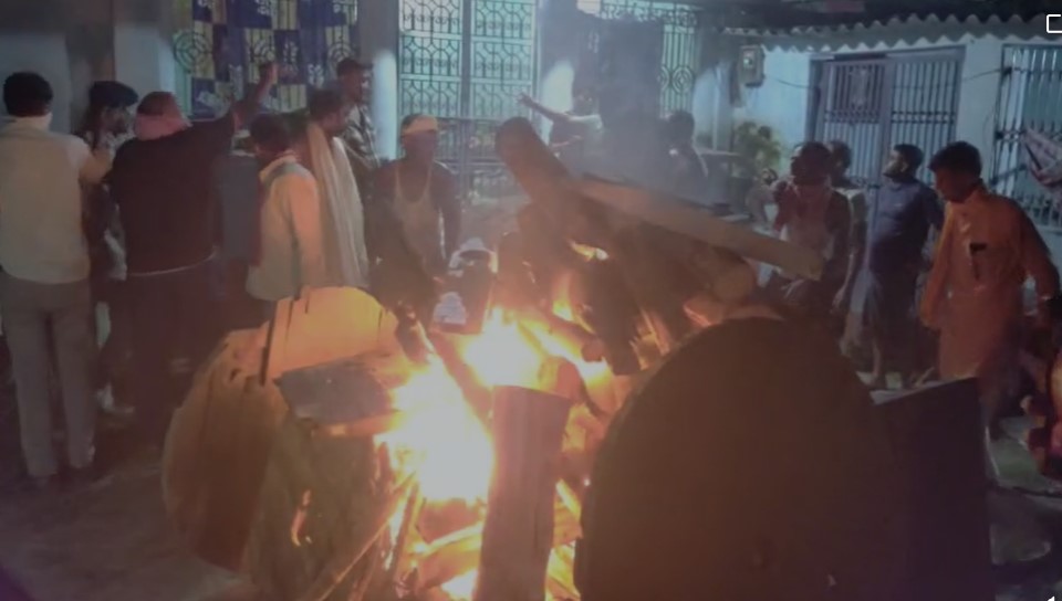 जन्मदिन पर अंतिम संस्कार... ऐसा क्या हुआ कि पिता ने बेटी के ससुराल के आगे ही जला दी उसकी चिता
