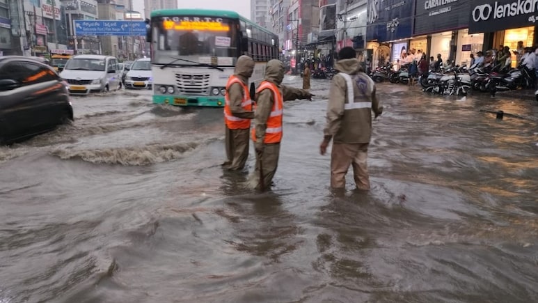 Waterlogging, Traffic Jam After Heavy Rain Hits Parts Of Hyderabad