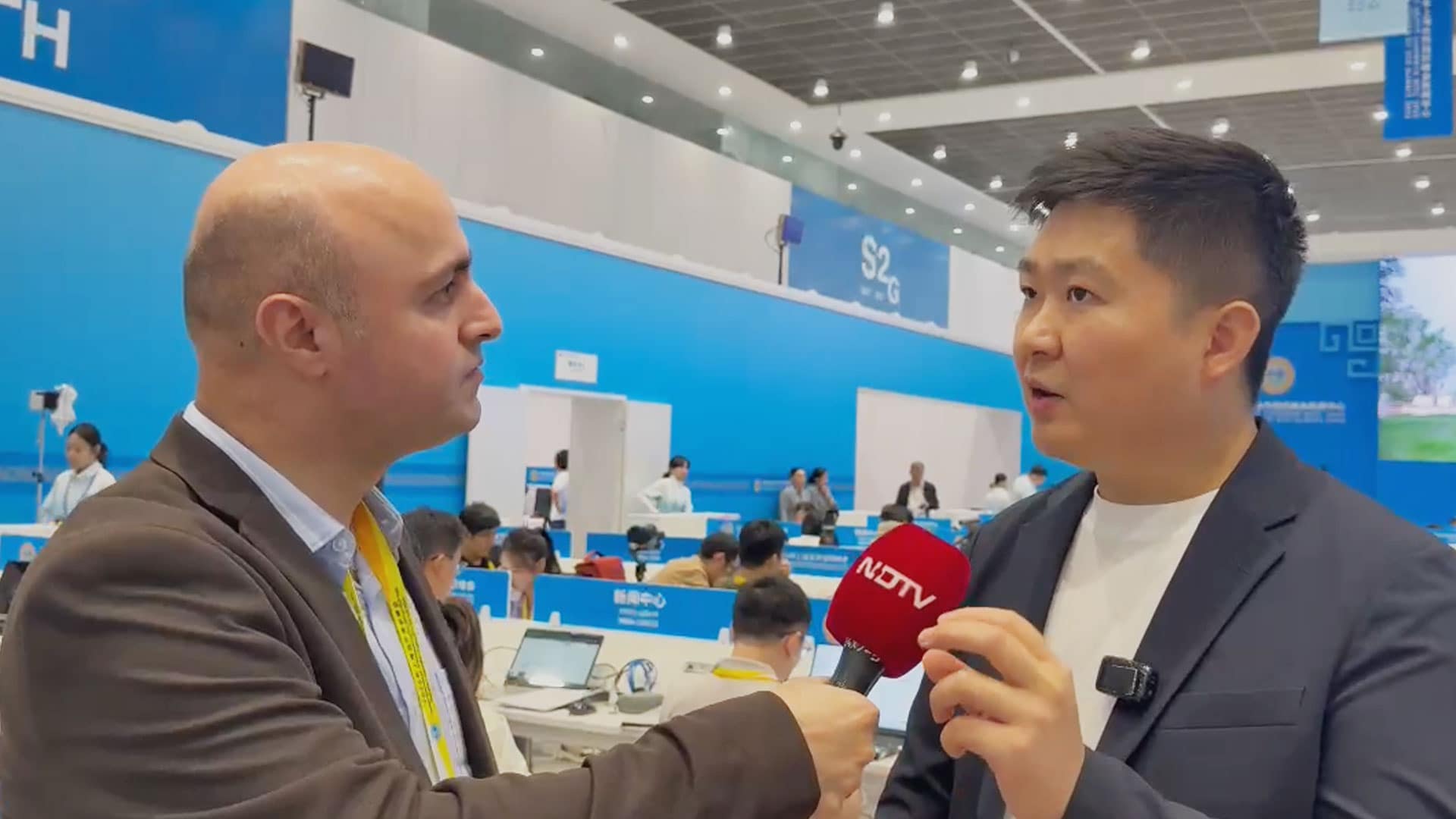 Video : US Tariffs A Shock And Betrayal, Says Chinese Journalist On India Ties