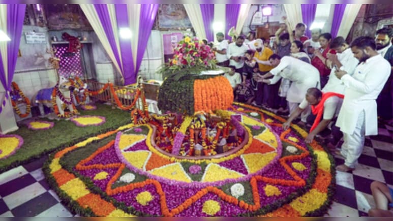 सावन का अंतिम सोमवार: दुर्लभ योग में करें महादेव की पूजा, मिलेगा विशेष फल