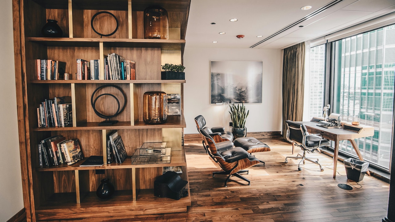 Room heaters may prevent your wooden furniture from moisture damage