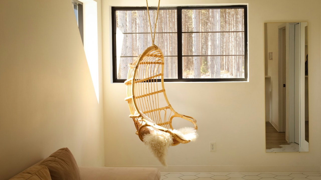 Make your plan room Interesting with Wall Art For Home Decor On Myntra
