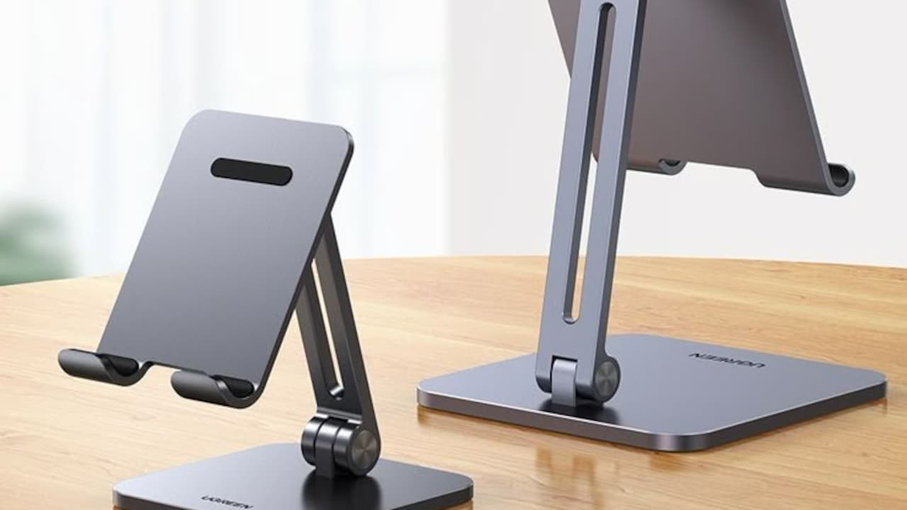 Get the perfect blend of comfort and convenience with e-reader accessories