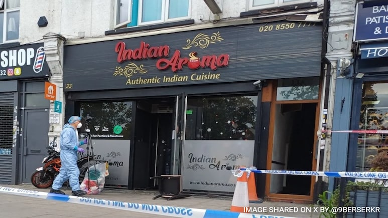 On CCTV, Man On Fire Seen Running On UK Street After Arson Attack At Indian Eatery On CCTV, Man On Fire Seen Running On UK Street After Arson Attack At Indian Eatery