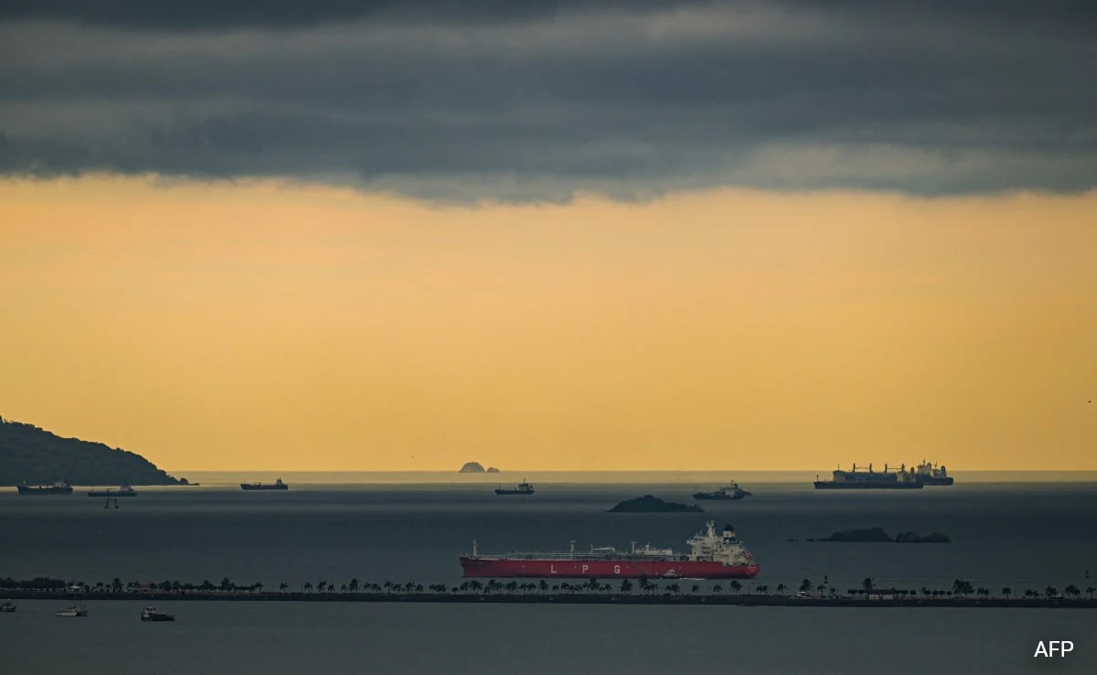 Съединените щати и Китай се сблъскаха над Панамския канал в