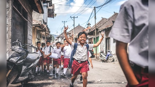 Mumbai School Holiday : मुंबईतील शाळा-कॉलेजांना सुट्टी जाहीर; कार्यालयांनाही मिळणार का?
