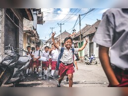 Mumbai School Holiday : मुंबईतील शाळा-कॉलेजांना सुट्टी जाहीर; कार्यालयांनाही मिळणार का? Mumbai School Holiday : मुंबईतील शाळा-कॉलेजांना सुट्टी जाहीर; कार्यालयांनाही मिळणार का?
