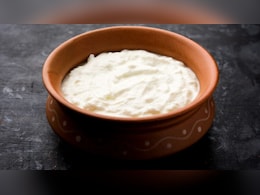 दही का खट्टापन कैसे कम करें? इन 4 टिप्स से तुरंत बैलेंस हो जाएगा स्वाद दही का खट्टापन कैसे कम करें? इन 4 टिप्स से तुरंत बैलेंस हो जाएगा स्वाद