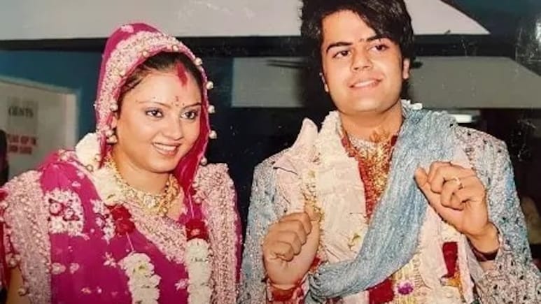 पैसे हुए खत्म, सालभर घर पर बेरोजगार बैठा रहा ये एक्टर, पत्नी ने संभाला घर, बोले- वो शायद आज यहां न होते... पैसे हुए खत्म, सालभर घर पर बेरोजगार बैठा रहा ये एक्टर, पत्नी ने संभाला घर, बोले- वो शायद आज यहां न होते...