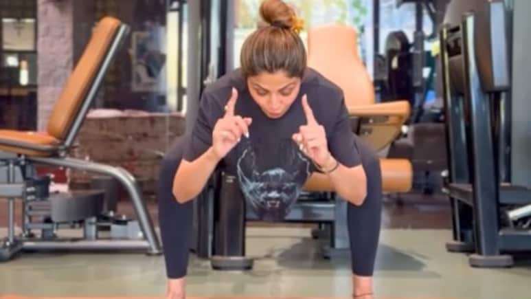 Shilpa Shetty ने किया फिटनेस चैलेंज, क्या आप भी शिल्पा की तरह कर सकते हैं यह एक मूव