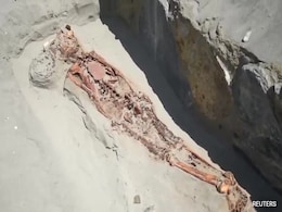 3,000-Year-Old Skeletons, Believed To Be Human Sacrifices, Found In Peru 3,000-Year-Old Skeletons, Believed To Be Human Sacrifices, Found In Peru