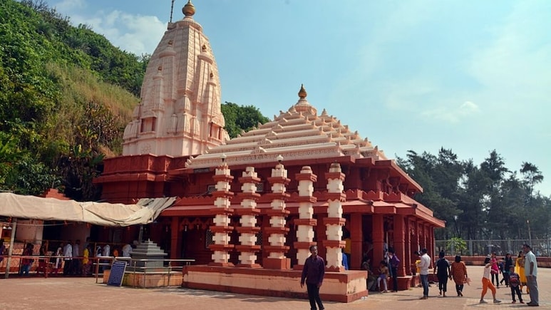 Angarki Chaturthi 2025: गणपतीपुळे मंदिर भाविकांसाठी पहाटेपासूनच खुलं केलं जाणार, पाहा वेळ