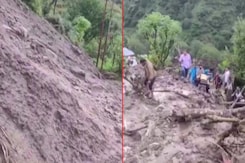 3 Dead, Many Houses Damaged After Cloudburst In J&K's Ramban, Rescue Ops On 3 Dead, Many Houses Damaged After Cloudburst In J&K's Ramban, Rescue Ops On
