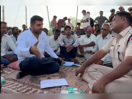 Rajasthan: खेजड़ी की कटाई के विरोध में ग्रामीणों का आंदोलन, रविंद्र भाटी ने अधिकारी को सुना दी खरी-खोटी Rajasthan: खेजड़ी की कटाई के विरोध में ग्रामीणों का आंदोलन, रविंद्र भाटी ने अधिकारी को सुना दी खरी-खोटी