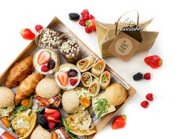 Top 9 Dessert Gifts That Every Partner With A Sweet Tooth Will Adore Top 9 Dessert Gifts That Every Partner With A Sweet Tooth Will Adore