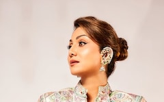 Shilpa Shetty Brings "Big <i>Jhumka</i> Energy" To Her Latest Outfit
