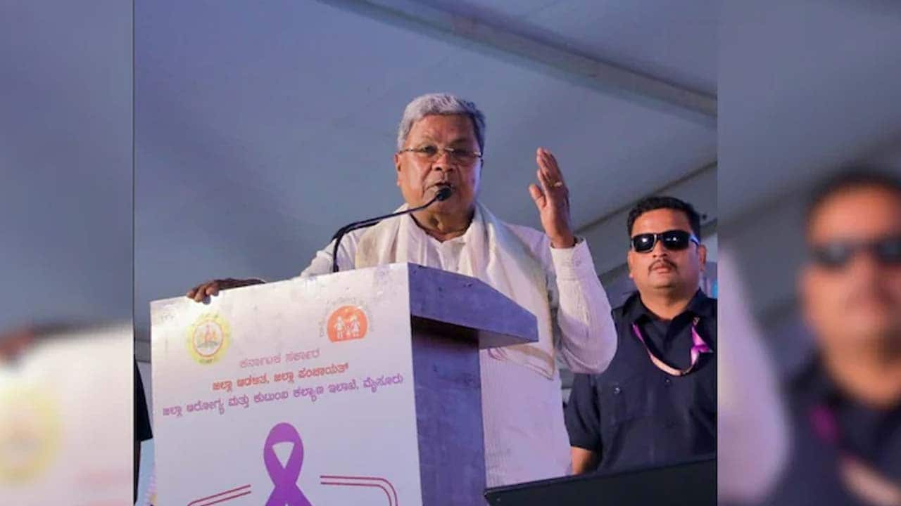 "Defeated By Fraud In 1991": Siddaramaiah's 'Vote Chori' Check For Congress