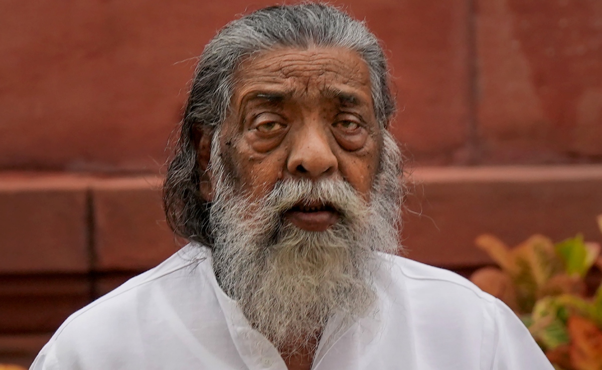 शिबू सोरेन के निधन पर शोक की लहर, पीएम नरेंद्र मोदी ने 'दिशोम गुरु' को ऐसे किया याद