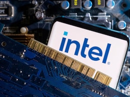 Intel&rsquo;s Stock Jumps 9% In Premarket Trading After Trump Announces Deal With Apple