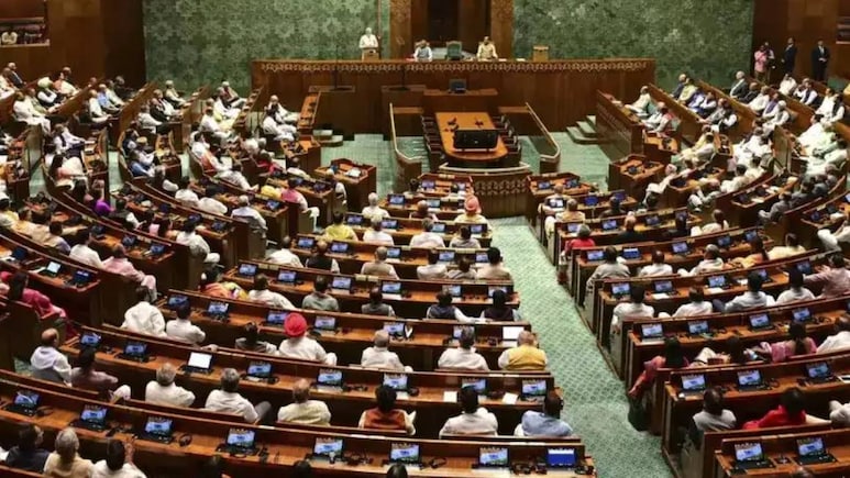 उपराष्ट्रपति चुनाव में क्या हैं समीकरण? यहां जान लीजिए पक्ष-विपक्ष की रणनीति की De-coding