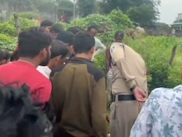 पिता ने नाबालिग बेटी संग किया बलात्कार, जब उससे पैदा हुई बच्ची तो झाड़ियों में फेंका, पुलिस ने दरिंदे को किया गिरफ्तार पिता ने नाबालिग बेटी संग किया बलात्कार, जब उससे पैदा हुई बच्ची तो झाड़ियों में फेंका, पुलिस ने दरिंदे को किया गिरफ्तार