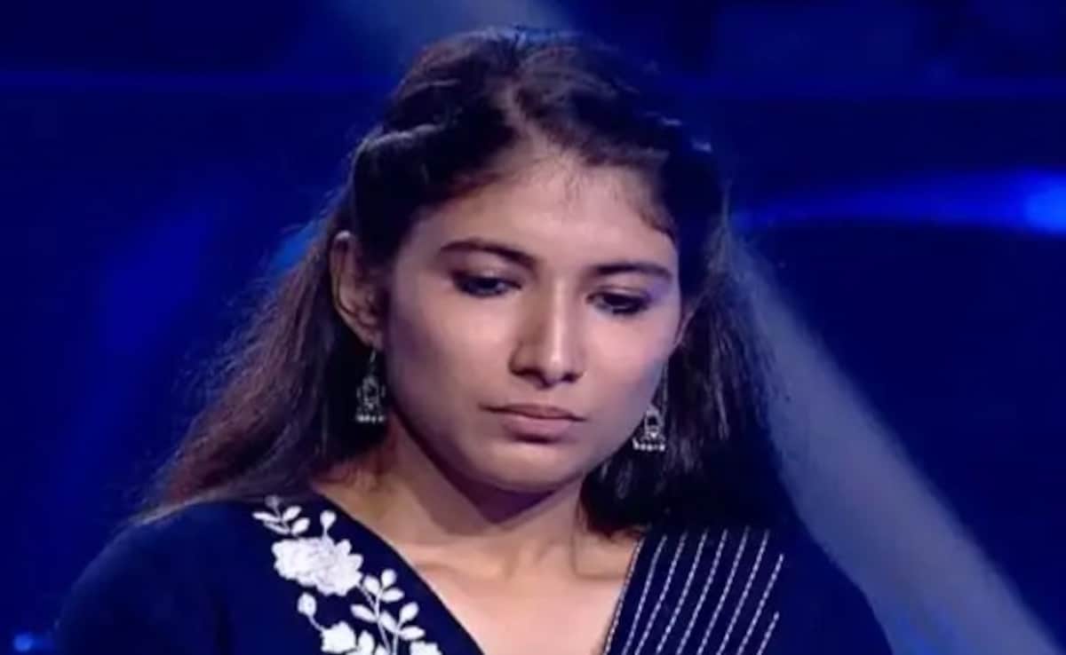 KBC 17: 50 लाख घर ले गई दिल्ली की कशिश, जीती रकम से चुकाएगी पिता का कर्ज, भावुक कहानी ने नम कर दी सबकी आंखें