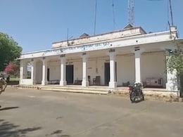 Waterfall में नहाने गए नाबालिग को बीच में रोककर तीन युवकों ने किया गलत काम, ऐसे हुआ मामले का खुलासा Waterfall में नहाने गए नाबालिग को बीच में रोककर तीन युवकों ने किया गलत काम, ऐसे हुआ मामले का खुलासा