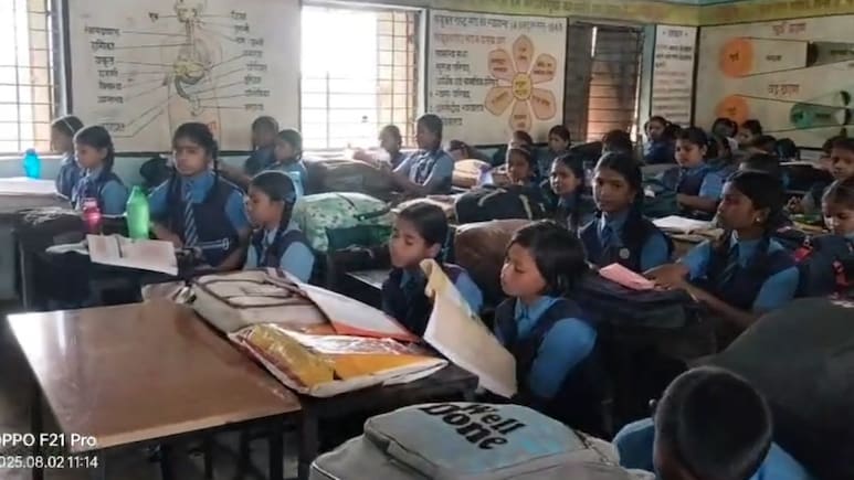 Private Teacher, Driver Found Running Government School In UP