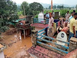 Srinagar-Jammu Highway Closed, Schools Shut Due To Heavy Rain, Landslides Srinagar-Jammu Highway Closed, Schools Shut Due To Heavy Rain, Landslides