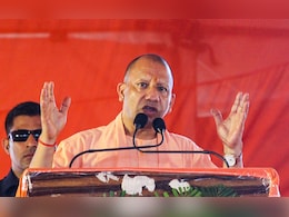 यादव और मुस्लिमों के खिलाफ एक्शन का फरमान... बेलगाम अफसर को CM योगी ने किया सस्पेंड यादव और मुस्लिमों के खिलाफ एक्शन का फरमान... बेलगाम अफसर को CM योगी ने किया सस्पेंड