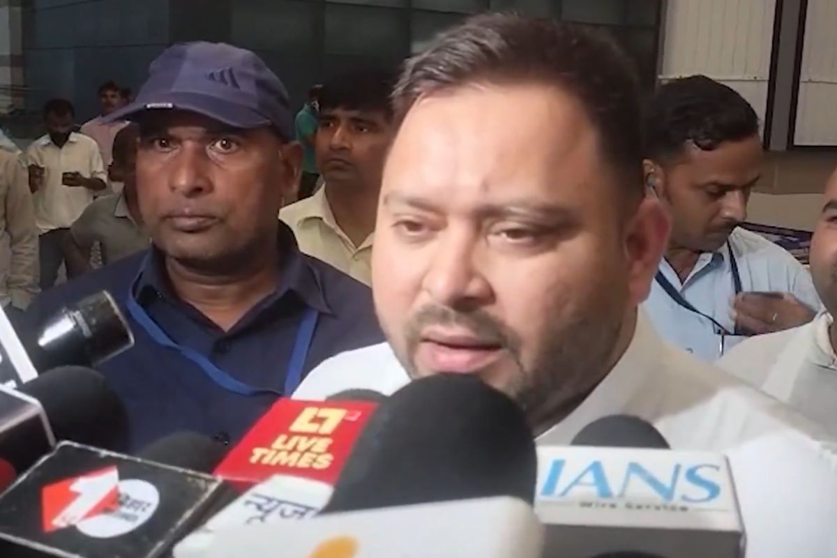 यही फंसाते हैं, यही बचाते हैं... CM नीतीश की बाहुबलियों से मुलाकात पर तेजस्वी यादव का तंज