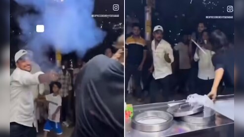 तुर्किश आइसक्रीम वाले से मजाक पड़ा महंगा, डंडे से उतरा गुस्सा, देखें कैसे भीड़ में दौड़ा-दौड़ाकर पीटा