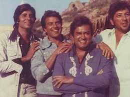 During <i>Sholay</i> Screening At Minerva Theatre In Mumbai, The Screen Went Dark. What Director Ramesh Sippy Did